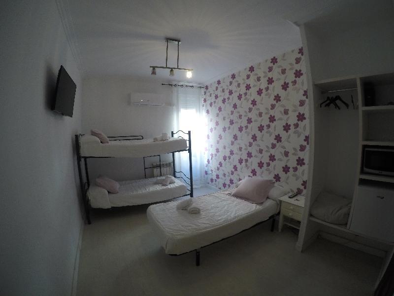 Hostal La Estrella Мадрид Екстер'єр фото
