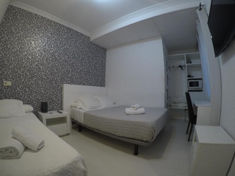Hostal La Estrella Мадрид Екстер'єр фото