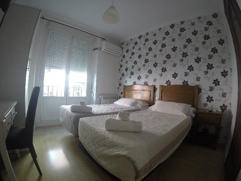 Hostal La Estrella Мадрид Екстер'єр фото